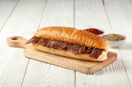 Ekmek Arası Et Döner